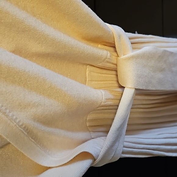 Annariss Cream Faux Wrap Dress - Picture 4 of 5